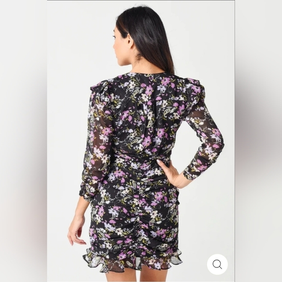 ASTR Kimbra Floral Ruched Mini Dress Size M - Picture 2 of 2